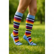 ljusblå stödstrumpor färgglada randiga